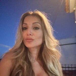 Meet your Posher, Joanna